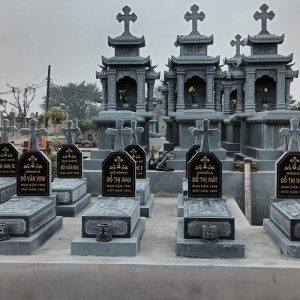 Mộ đá Công Giáo – Mẫu 02